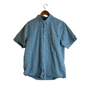 Hurley short sleeve woven shirt. Size large